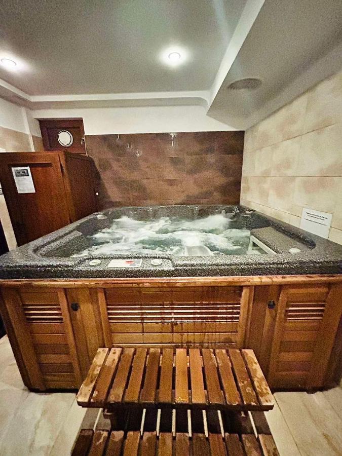 Free Spa Pirin Lodge Cosy Apartment Банско Екстериор снимка
